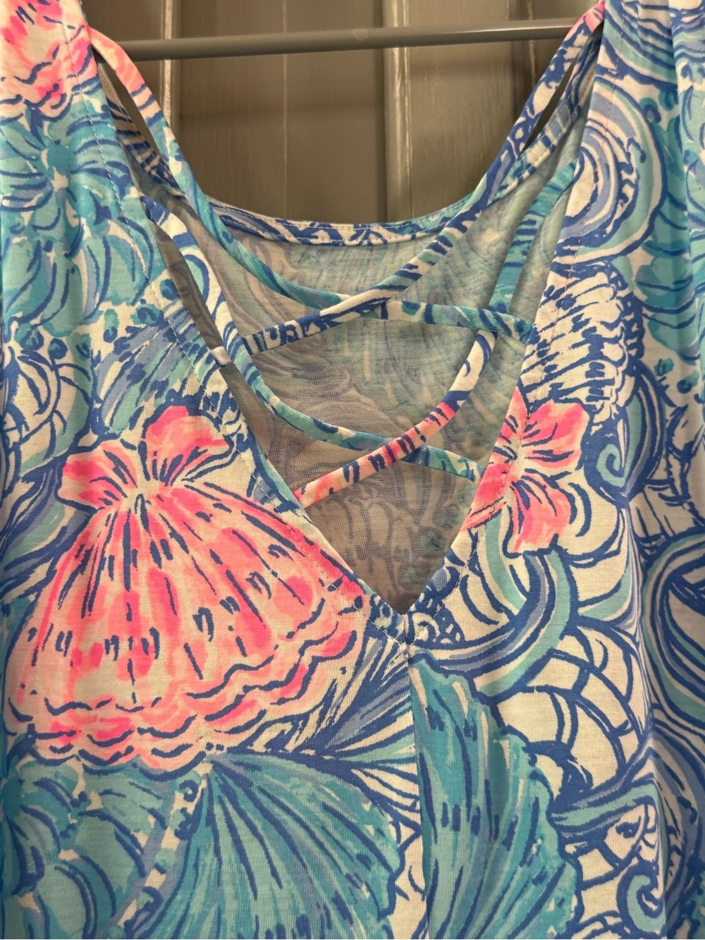 Lightweight Lilly Pulitzer sleeveless dress - Picture 2 of 8